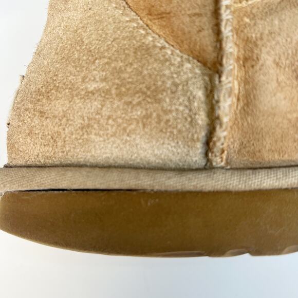 UGG Classic Short II Suede & Wool  Boots Mustard Seed Tan Women 8 - Picture 15 of 16